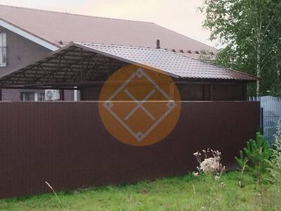 Отдельностоящий навес с металлочерепицей