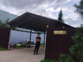 навес из профнастила для въезда на дачный участок